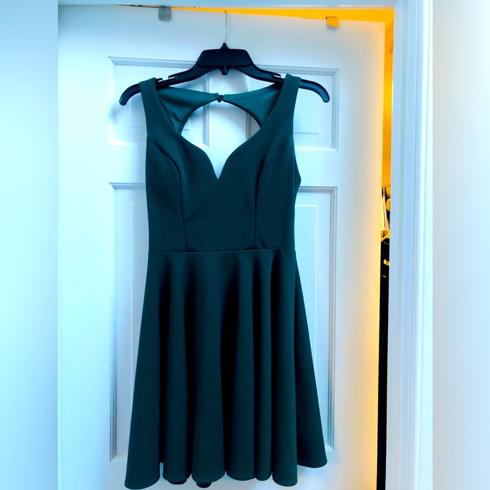 Juniors size 5/6 hunter green occasion dress